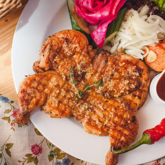 Chicken tabaka pressed grilled Caucasus fashion e1635000008335