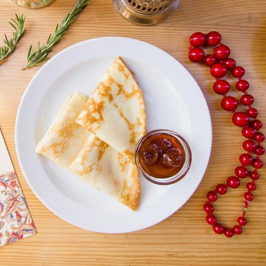 Блины сладкие с вареньем или медом на Ваш вкус